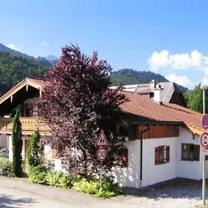 https://fewo-reithmeier.com-bavaria.com