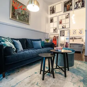Designer Loft-ferienwohnung Im Zentrum Mit Tiefgaragen-parkplatz, Waschmaschine Und Privatterrasse Leipzig