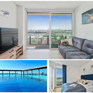 https://luxury-penthouse-i-rooftop-pool-i-self-check-in.vienna-besthotels.com